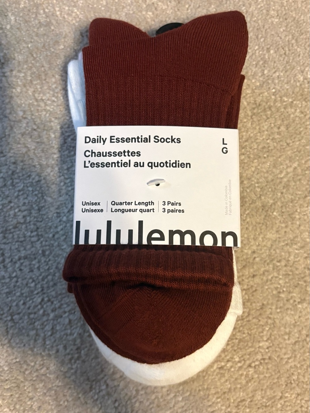 Lululemon daily essential quarter length Socks 3pk NWT size L sold out colors